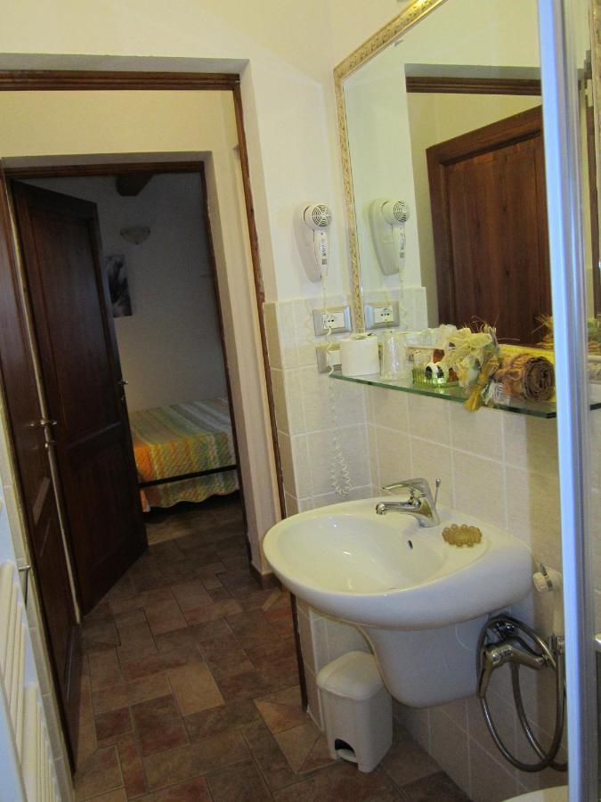 Agriturismo Il Colto San Gimignano Bagian luar foto